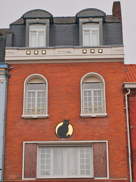 jiemve, le temps d'une pose, Hauts de France, Lens, Art-déco, maison Au Chat No, famille Jeannotir