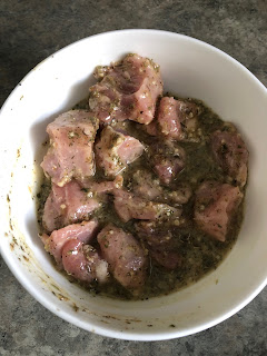 stewing pork mixed into the marinade 