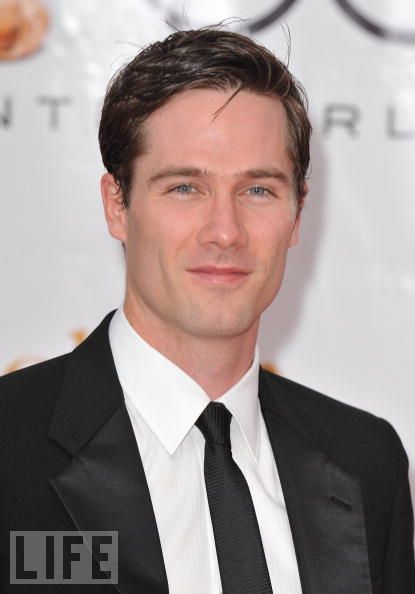 luke macfarlane wentworth. stars wentworth miller,