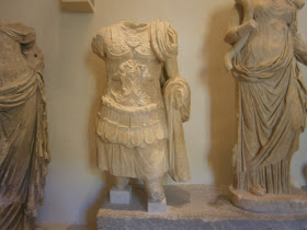 το αρχαιολογικό μουσείο στο Ασκληπιείο Επιδαύρου