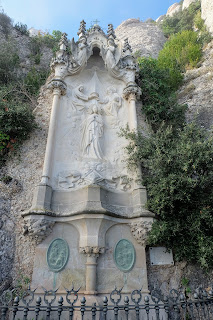 Cinquè Misteri. La Coronación de la Virgen María de  Montserrat