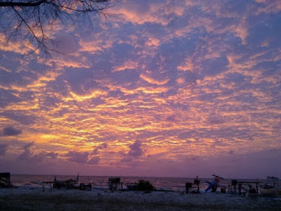 sunrise di pantai serdang belitung