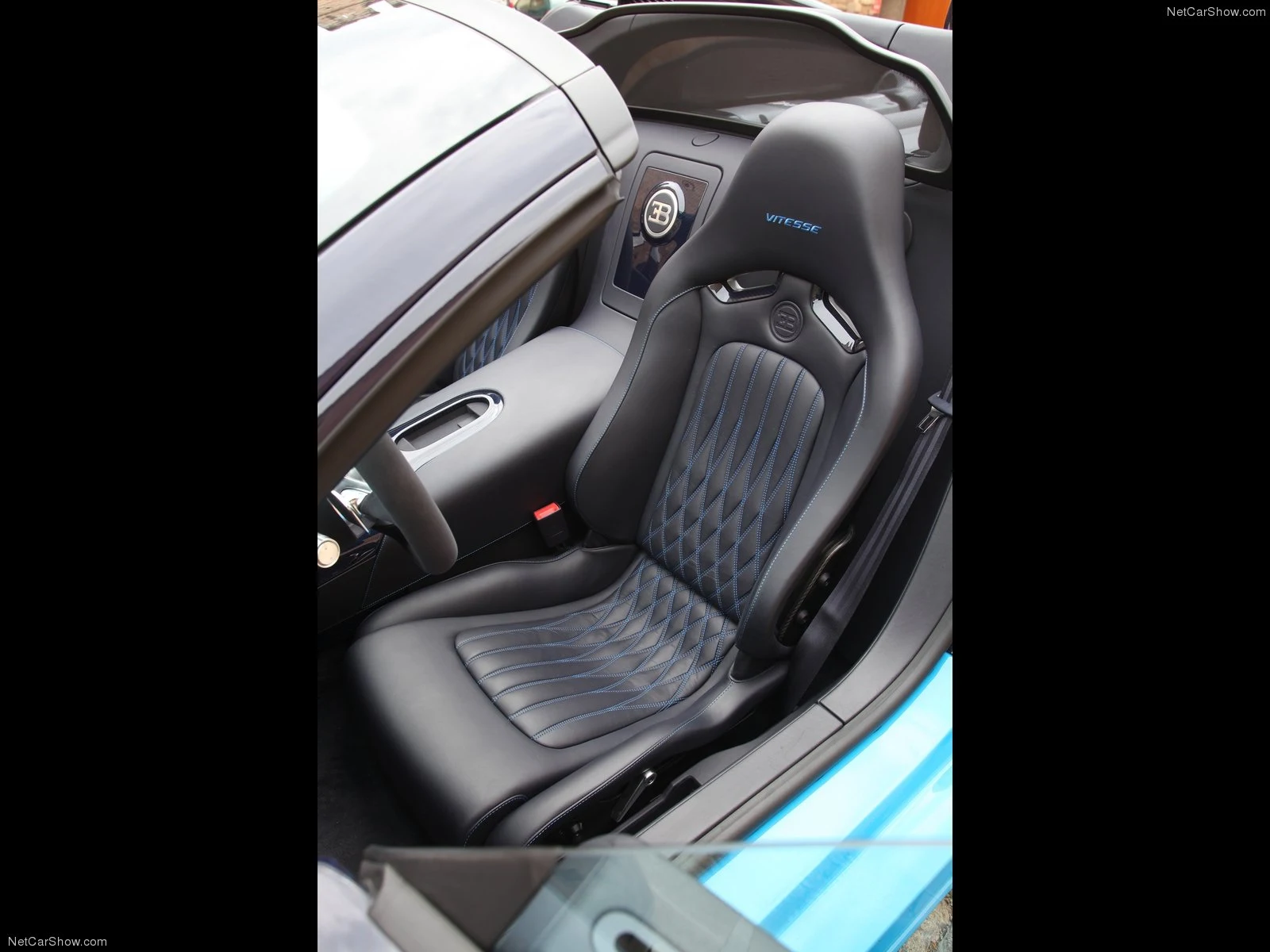 Hình ảnh siêu xe Bugatti Veyron Grand Sport Vitesse 2012 & nội ngoại thất