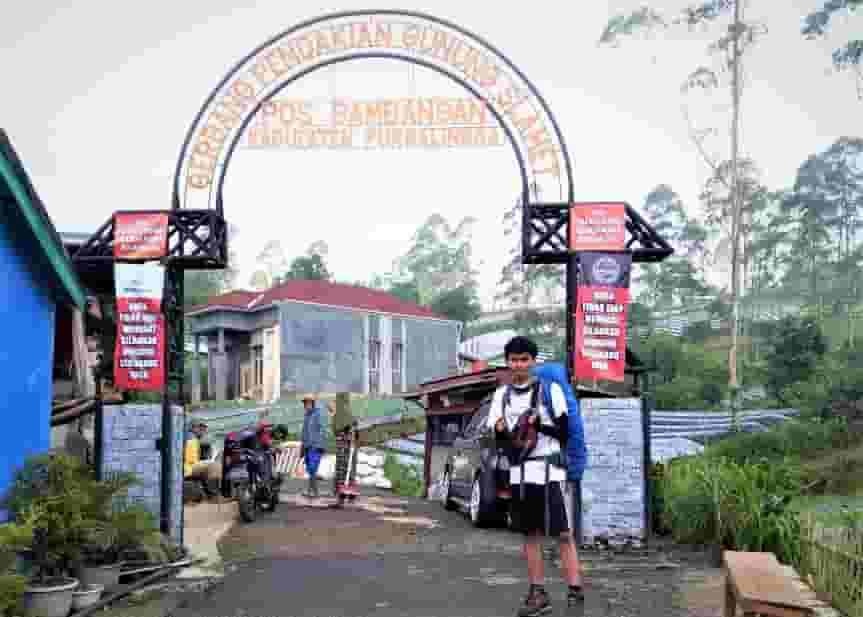 Pintu Masuk Gunung Slamet