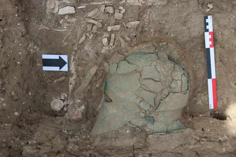 Βρέθηκε στη Ρωσία Αρχαία Κορινθιακή Περικεφαλαία σε Ανασκαφές