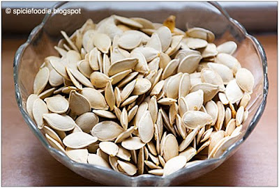 pumpkin seeds with salt