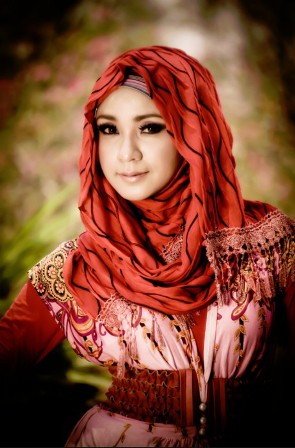 Long frocks | Pakistani Dresses | Mehndi Designs