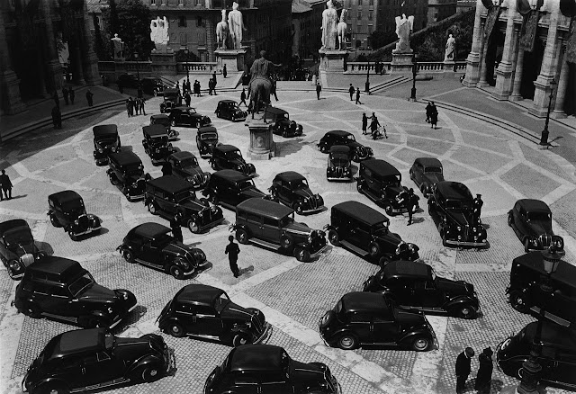  Vintage Cars | Minister's Meeting, Rome 1940 | Carl Mydans Photography | Vintage Photography