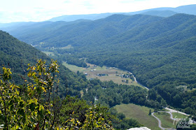 Easily one of the most well recognized & iconic rock formations in West Virginia, Seneca Rocks has been attracting hikers & rock climbers to the area for decades. The Seneca Rocks Hiking Trail is a little over 2 1/2 miles long with an elevation gain of 700+ feet.