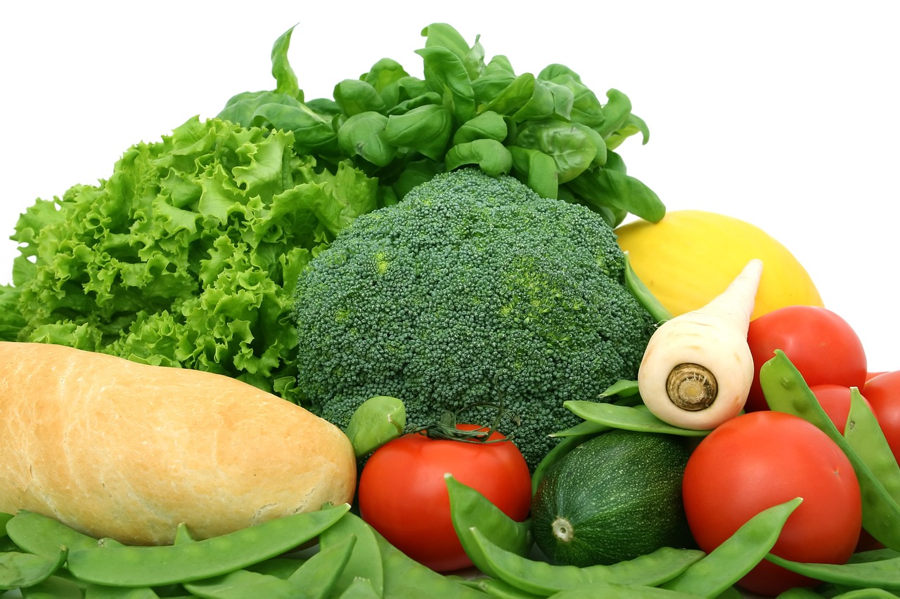 Mistakes of eating off-season vegetables affect health.