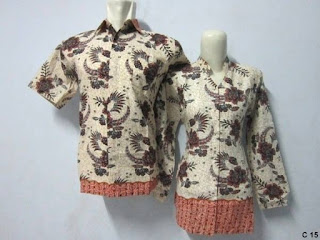 Foto Baju Batik Couple Kerja