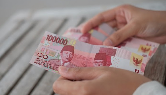 Investasi Uang dengan Tunai