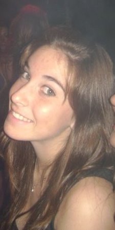 ES FACIL VIVIR, CON LOS OJOS CERRADOS
