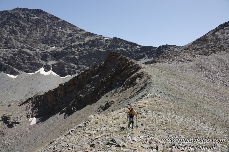 Puntal de Loma Púa-Loma Pelá-Puntal de Laguna Larga-Puntal de la Caldera-Juego de Bolos