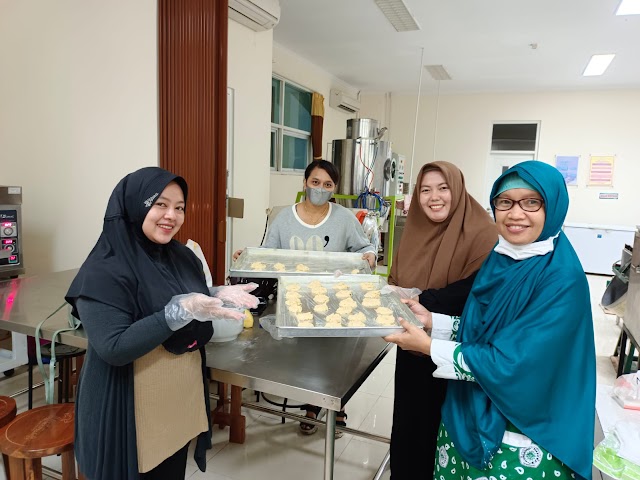 Sulap Limbah Biji Durian jadi Tepung, Hari ini Produknya Sudah melalui uji Organoleftik Cookies di Laboratorium Universitas Muhammadiyah Semarang