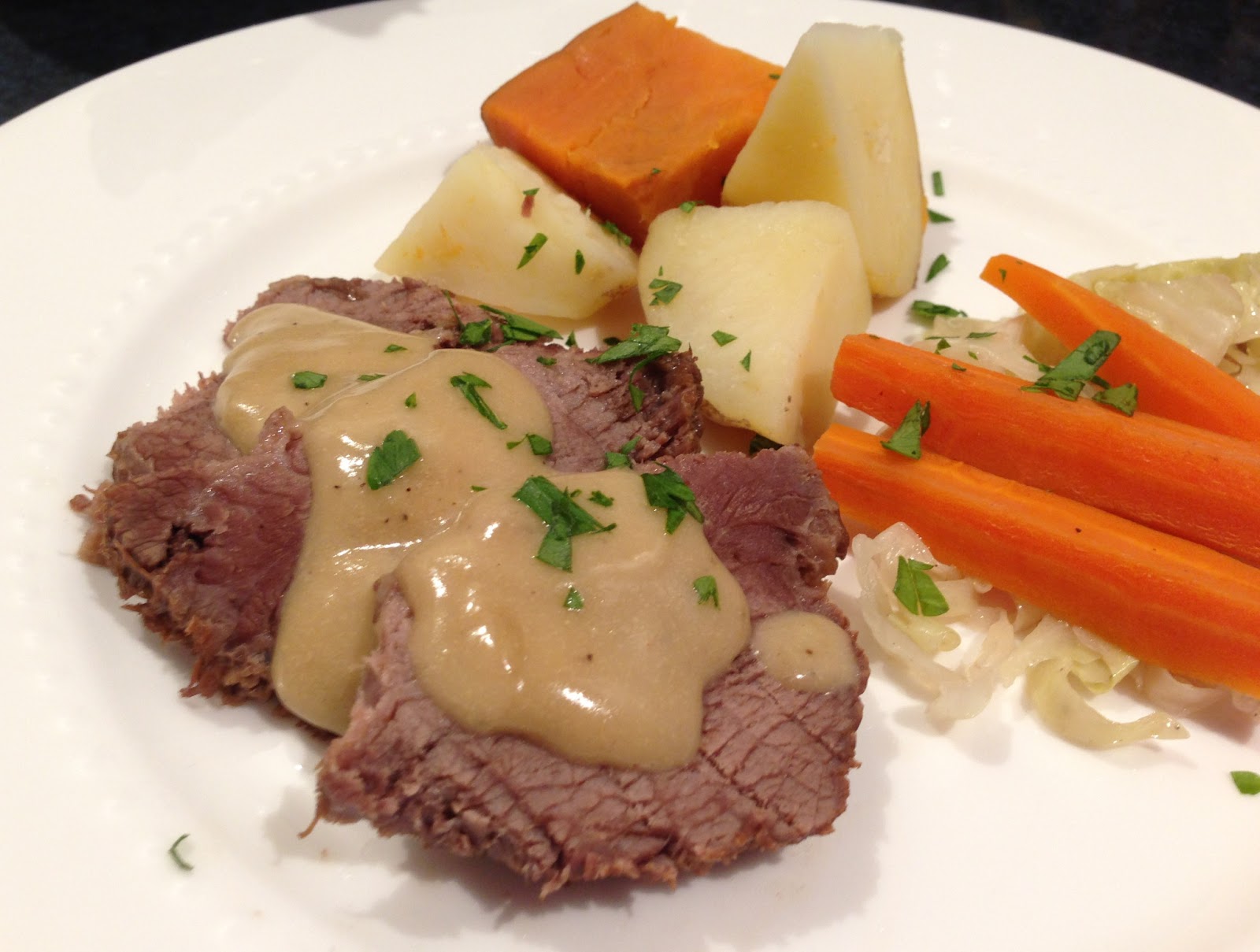 Additive Free Bites: Corned Beef with Mustard Sauce