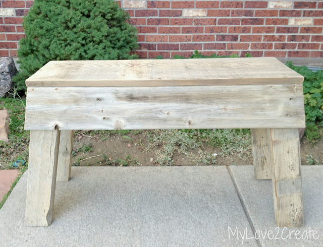 MyLove2Create, Old Fence Wood Bench