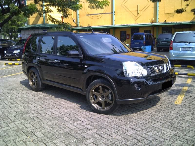 Galeri Foto Modifikasi Mobil Nissan  X Trail Terbaru 