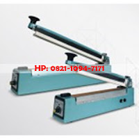 Hand sealer side cutter