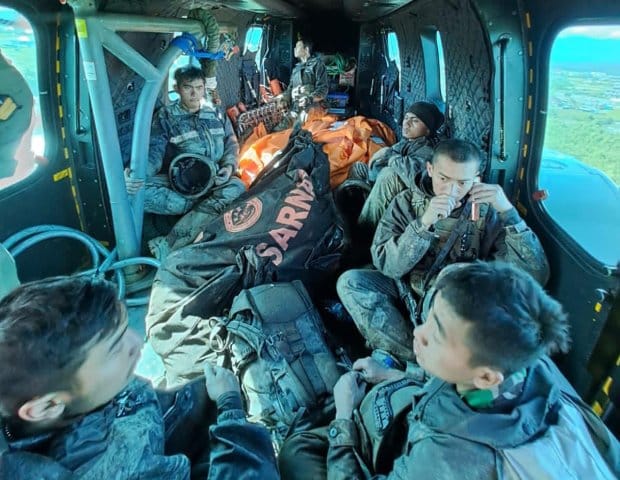 TNI Berhasil Evakuasi 4 Jenazah Prajurit yang Hilang Saat Kontak Tembak dengan TPN-OPM di Nduga.lelemuku.com.jpg