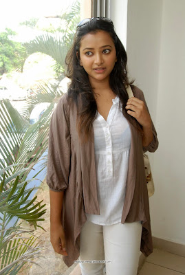 Swetha Basu Prasad stylish stills