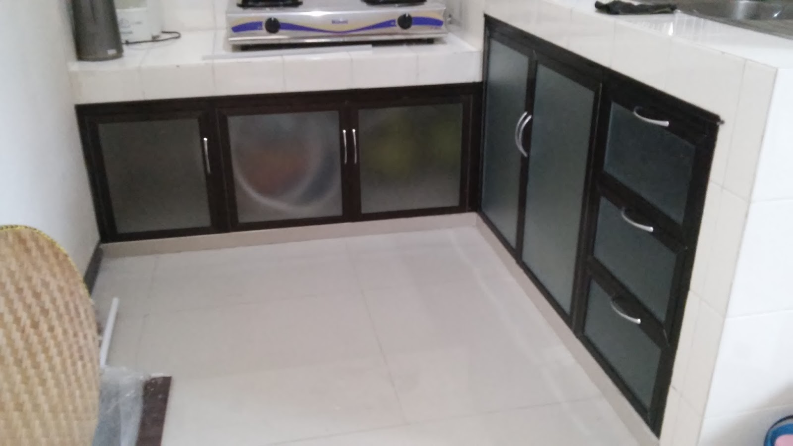 10 Desain Lemari  Dapur  Bahan Aluminium Terbaru