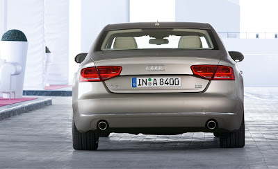 2011 Audi A8 Rear View