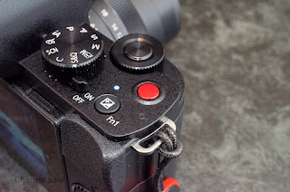 DC-G100 はボタン一つで動画撮影を開始できる