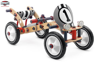 Moov wooden go-kart construction set from Berg