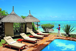 Visit cheap best hotel of Mauritius  with luxurious comfort, explore Mauritius beach and have fun, love peace, drink, fast