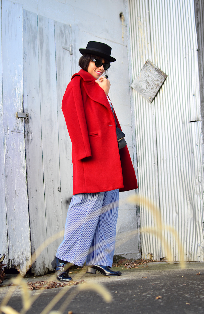 Red coat street style