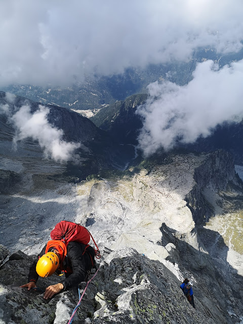 Crazy_Alpinist wspinanie na Piz Badile - Nordkante Filar Północny