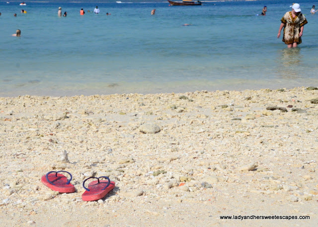 white sand beach in Khai Nok