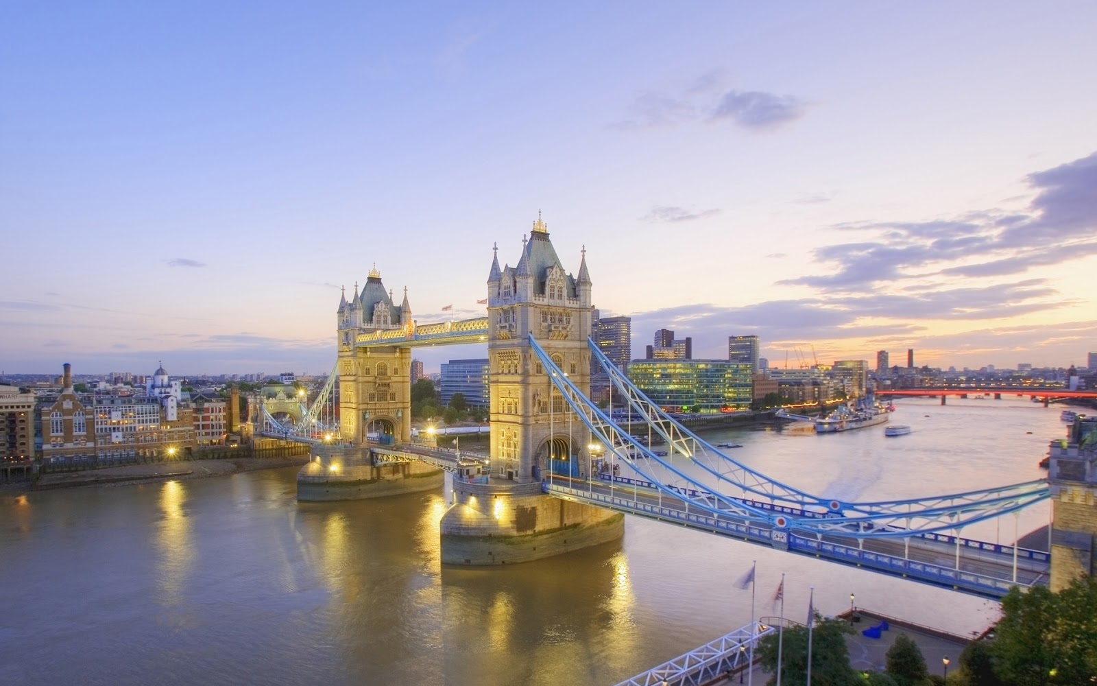 Travel Trip Journey: Tower Bridge London United Kingdom