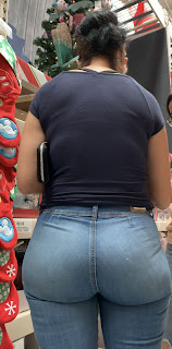 Señora madura hermosa pantalones apretados