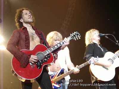 Vivian, Sav, and Joe - 2008 - Def Leppard