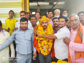 भाजपा नेता मंडल उपाध्यक्ष श्री कराड़ा का मनाया जन्मदिन