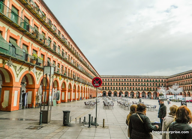 Plaza de la Corredera em Córdoba na Andaluzia