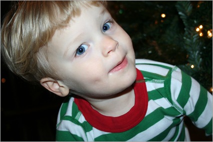 Making Gingerbread house and Christmas pjs 278