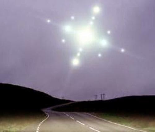 Diamond Shaped Alien Craft Spotted Over Pennsylvania