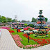 The Largest Number Of Hanging Flower Baskets - Flower Garden - AL-Ain Paradise