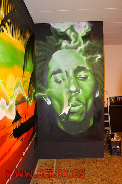 Graffiti Cannabis Bob Marley