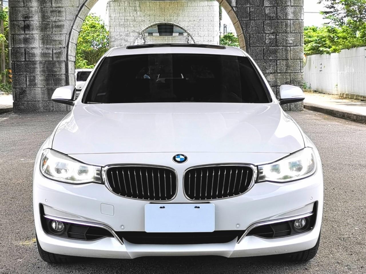 BMW 二手車買賣-2015 BMW 3-Series GT 320i Sport-22.8萬公里-SUM認證車庫