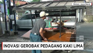 Seorang pedagang kaki lima di bekasi akhir-akhir ini jadi viral di media sosial. Anda mau tahu kenapa? Karena ia berhasil merancang sebuah warung mini yang dikemas dalam sebuah gerobak yang ringkas. Published on Jan 3, 2018.