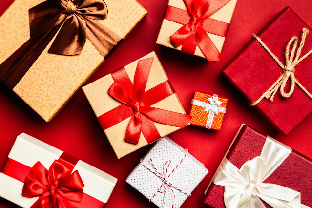 10 thoughtful and eco-friendly holiday gifts for everyone on your list
