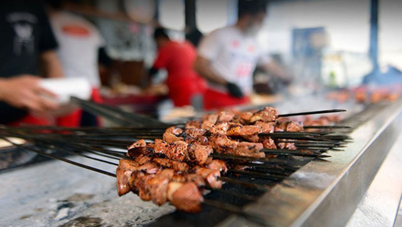 Yerli de yabancı da kebabı tercih ediyor!