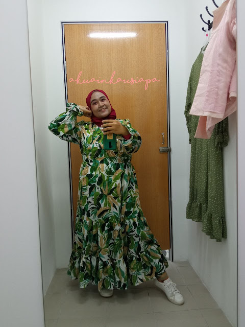 dress di jalan jalan japan