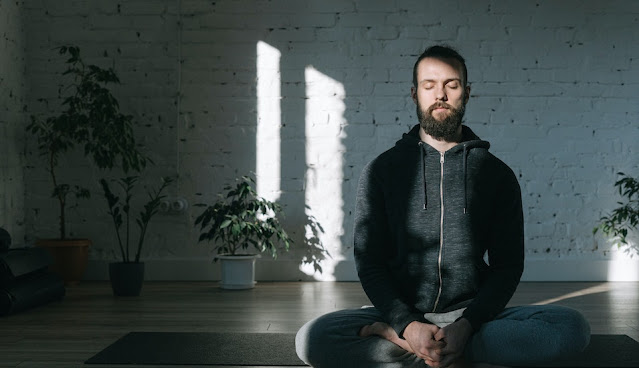 The Philosophy of Mindfulness Meditation