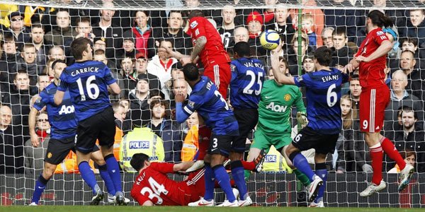 Prediksi Liverpool vs Manchester United MU Liga Inggris 2012-2013