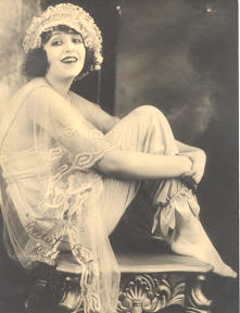 bebe daniels portrait